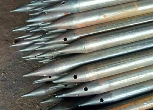 西昌隧道钢花管现货